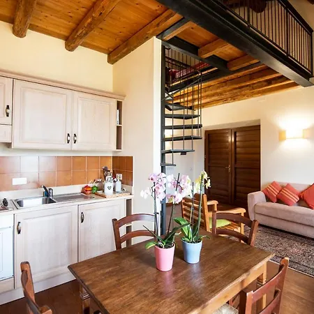 Di Mezzano Alloggio per agriturismo *