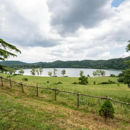 Di Mezzano Alloggio per agriturismo Valentano