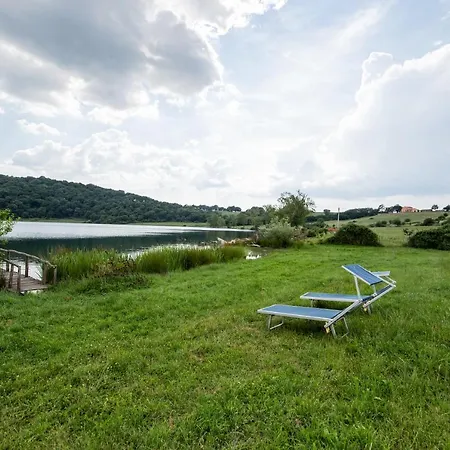 Di Mezzano Alloggio per agriturismo Valentano
